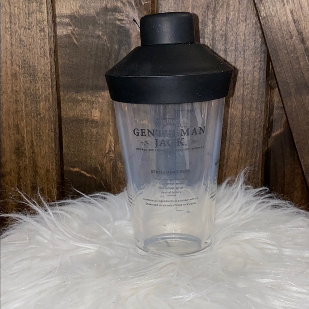 Jack Daniels Shaker NWOT